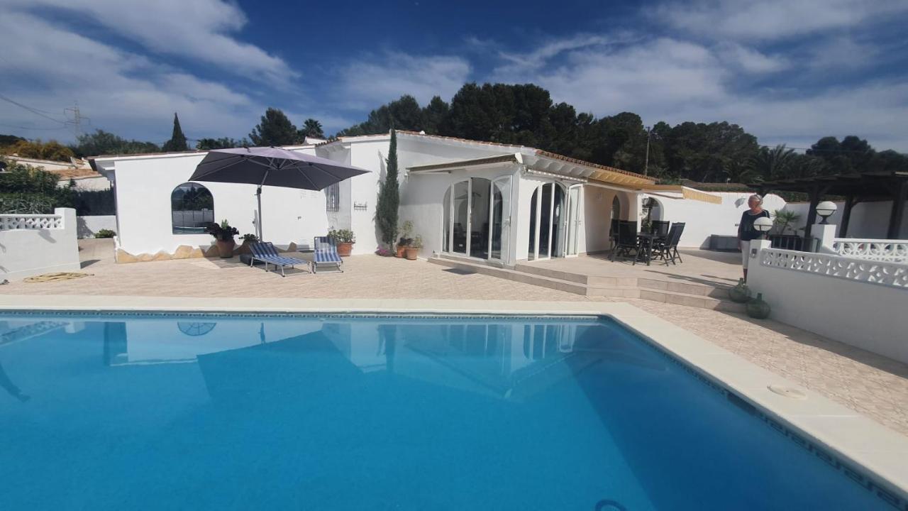 Cheerful 2-Bedroom Villa With Private Pool Калпе Екстериор снимка