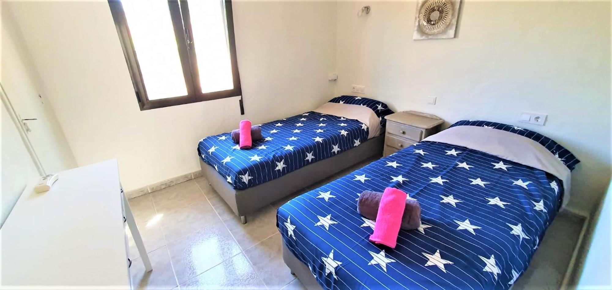 Cheerful 2-Bedroom Villa With Private Pool Калпе Екстериор снимка